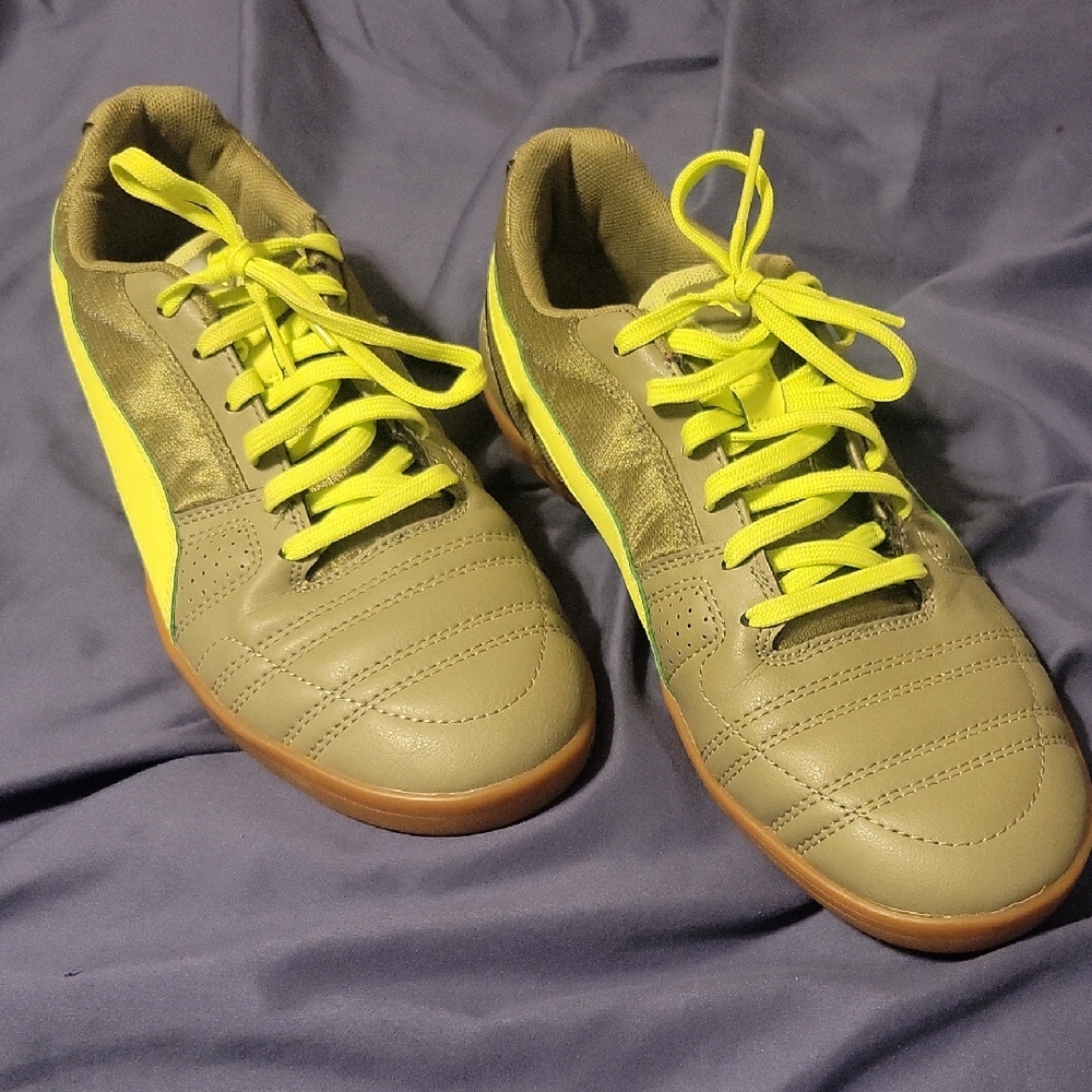 Puma Neon Yellow and Tan Sneakers